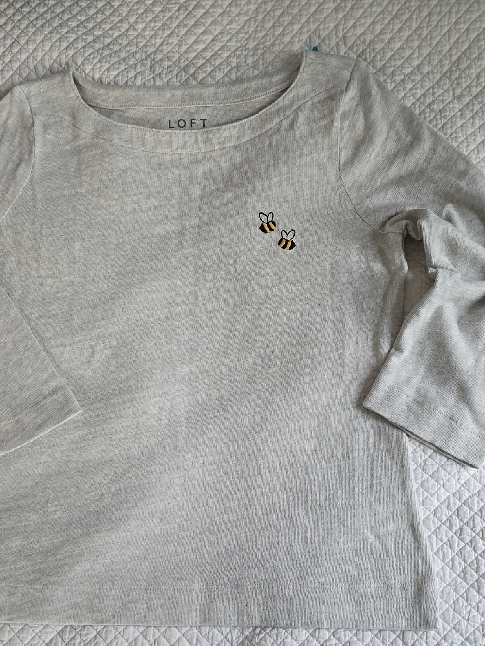 🐝LOFT Cotton Knit Bee Embroidered Top - Picture 11 of 15